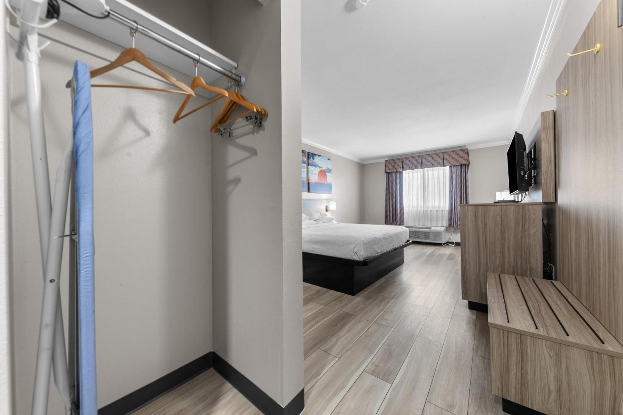 Days By Wyndham 3* Salado